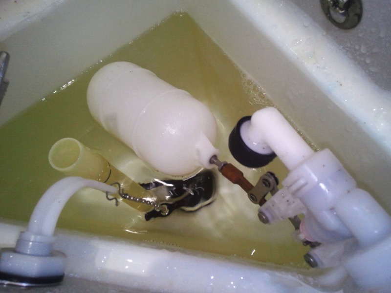 2・タンクの水漏れを予防する方法